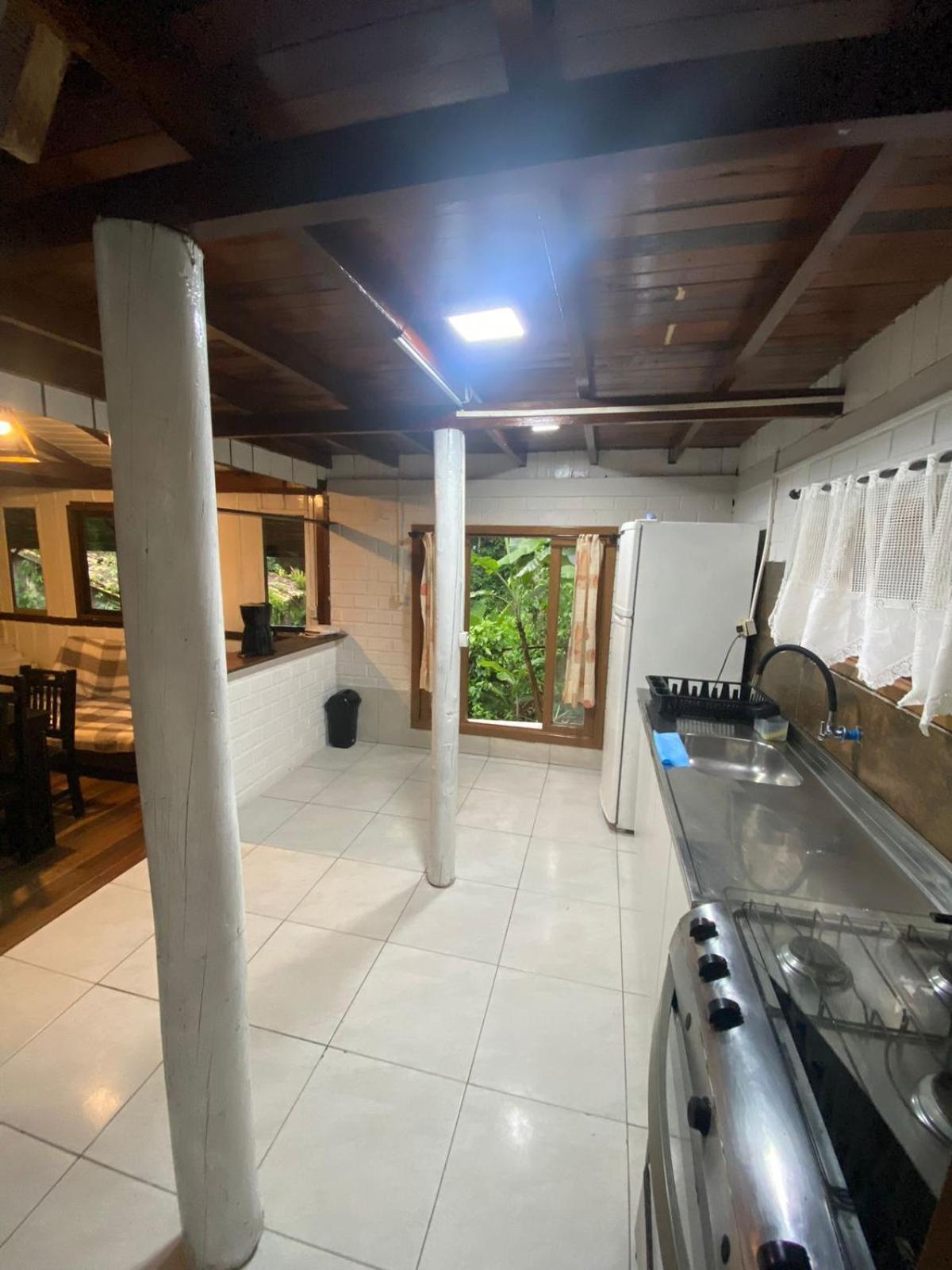 Casas A 200 Metros Do Mar . Villa Praia do Rosa Eksteriør bilde