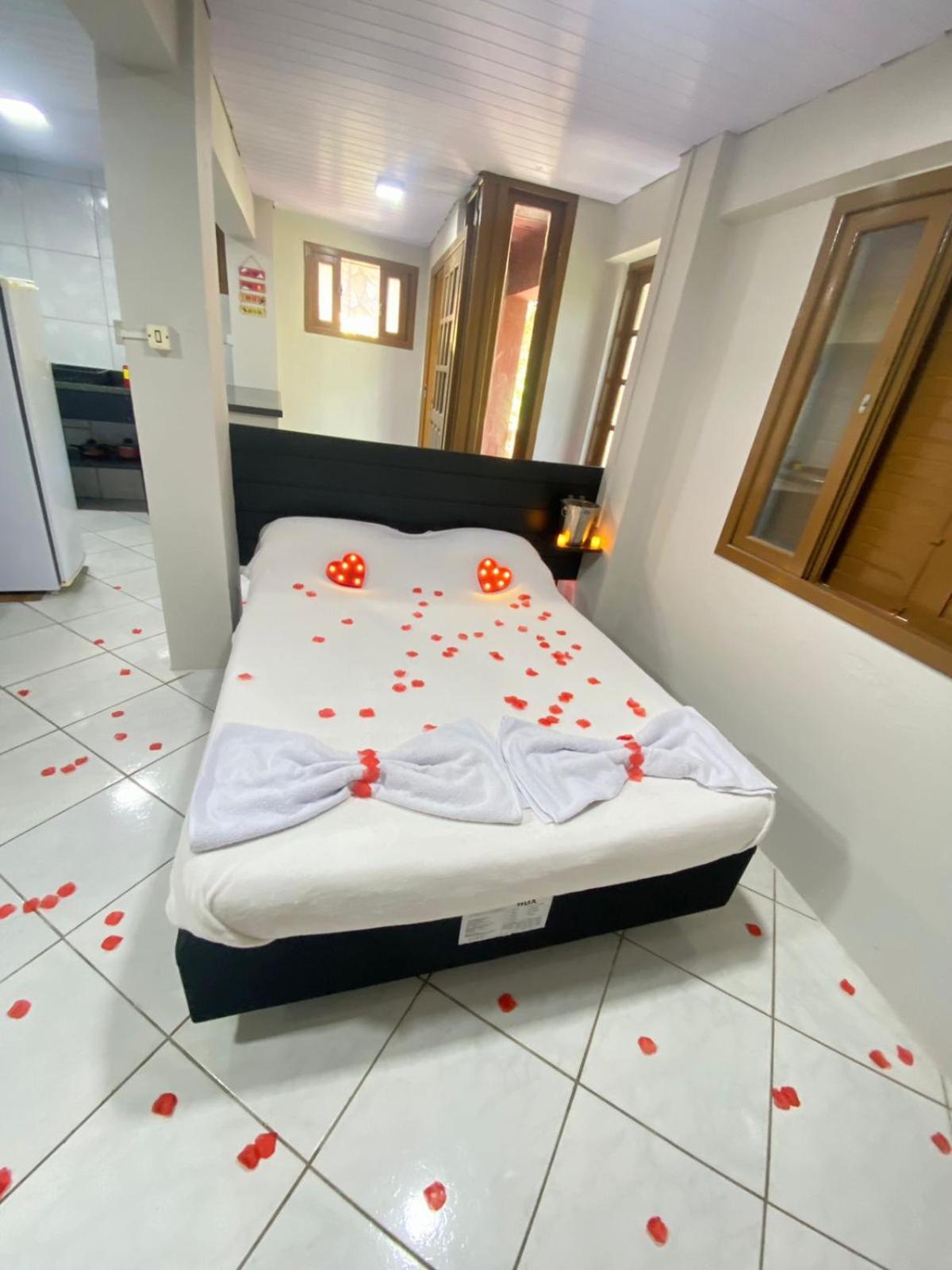 Casas A 200 Metros Do Mar . Villa Praia do Rosa Eksteriør bilde